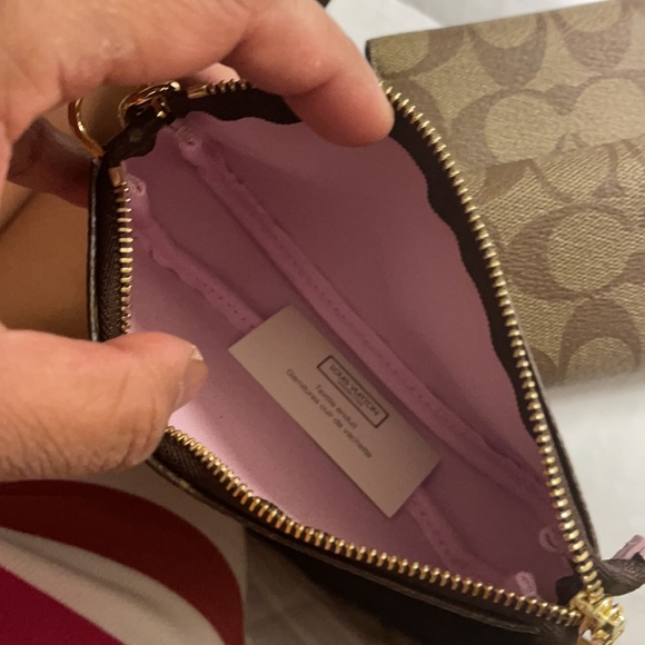 Louis vuitton mini pochette - Picture 4 of 4